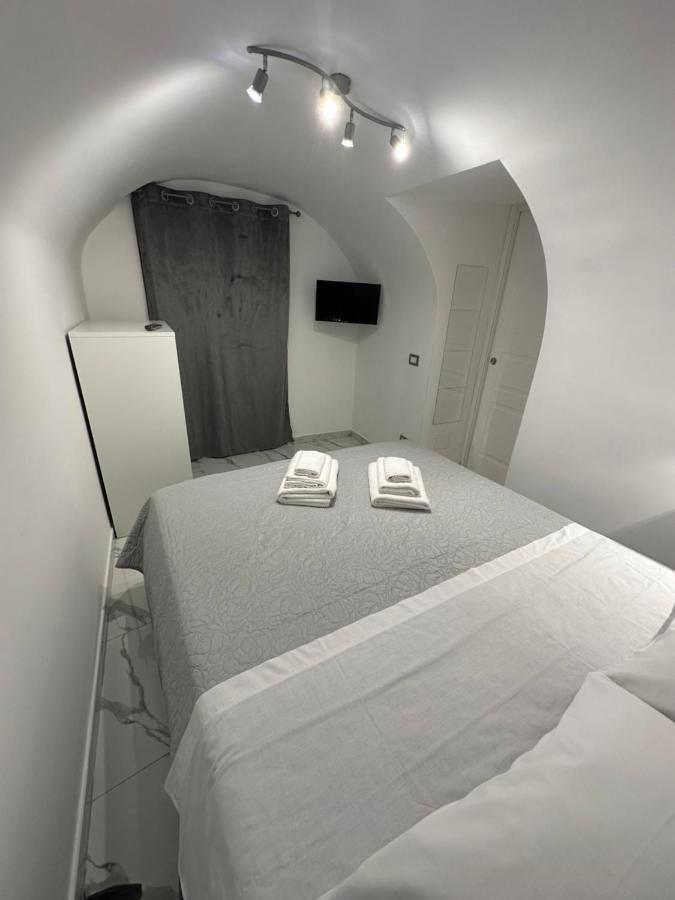 Mavy House Napoli Lägenhet Exteriör bild