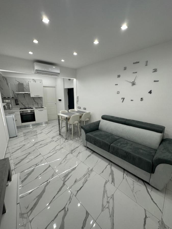 Mavy House Napoli Lägenhet Exteriör bild