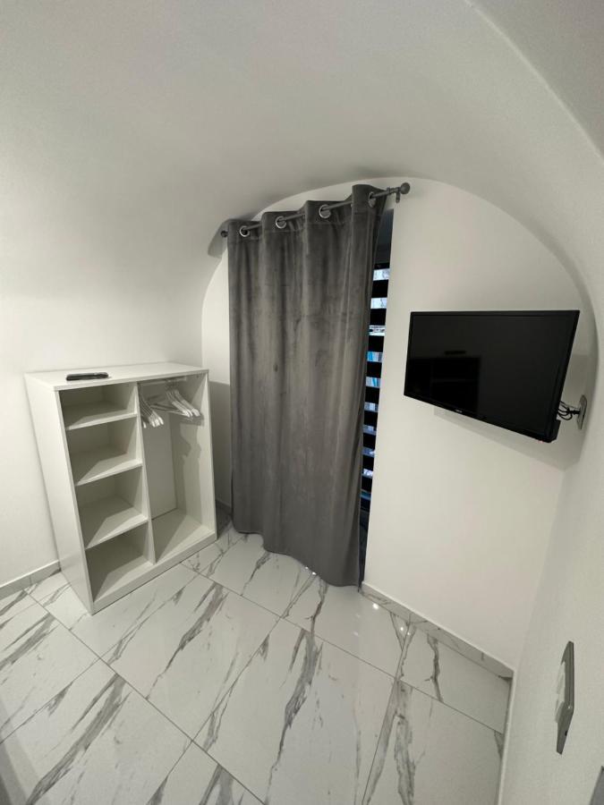 Mavy House Napoli Lägenhet Exteriör bild